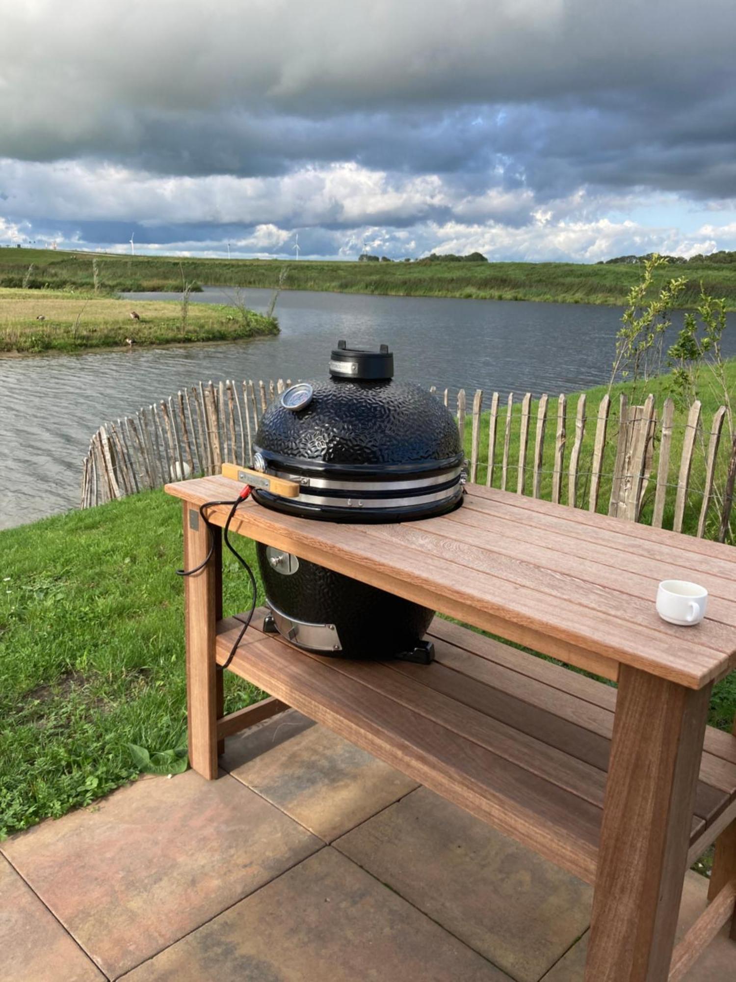 Tiny Vakantiehuis Aan Het Water Met Eigen Steiger En Airco Kampen Esterno foto